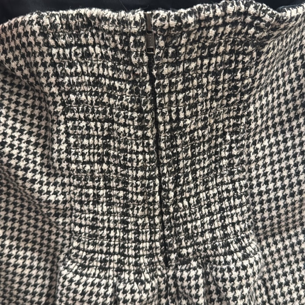 Reformation Haylee Top, Black and White Checkered Gingham Print, Size 2 - Picture 6 of 8